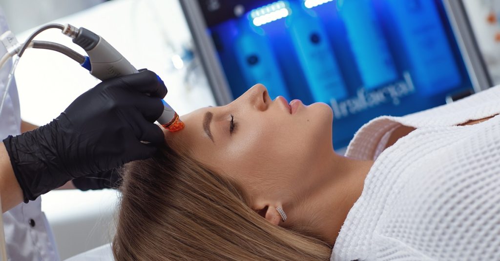 5 Reasons Why You Should Get a Hydrafacial Treatment