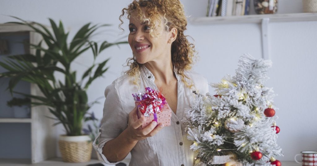 Party-Ready Skin in 48 Hours: Last-Minute Aesthetic Treatments for Holiday Events